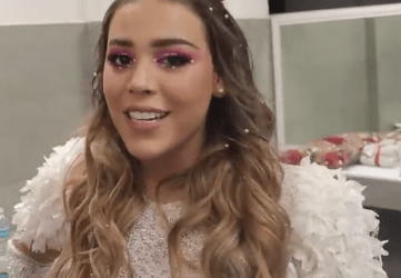 Danna_Paola eye color