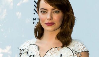 Emma Stone Height, Weight, Body Measurements, Eye Color, Hair Color
