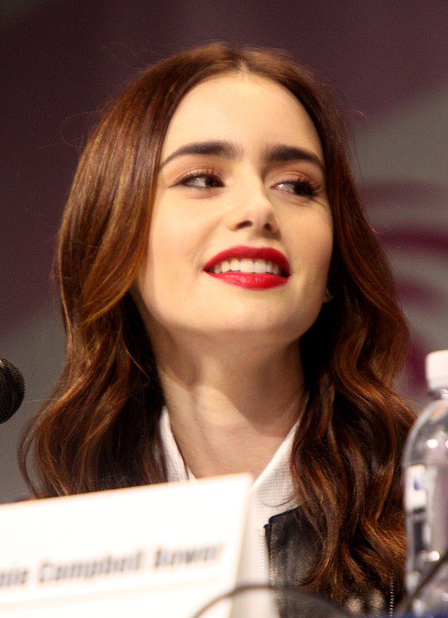 lily collins hair color mortal instruments