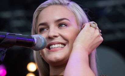 Anne-Marie Eye Color