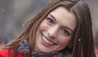 Anne Hathaway Height, Weight, Measurements, Eye Color, Biography