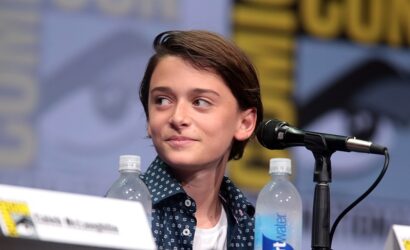 1280px-Noah_Schnapp_(36172615246)