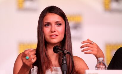 Nina_Dobrev_(7604973918)