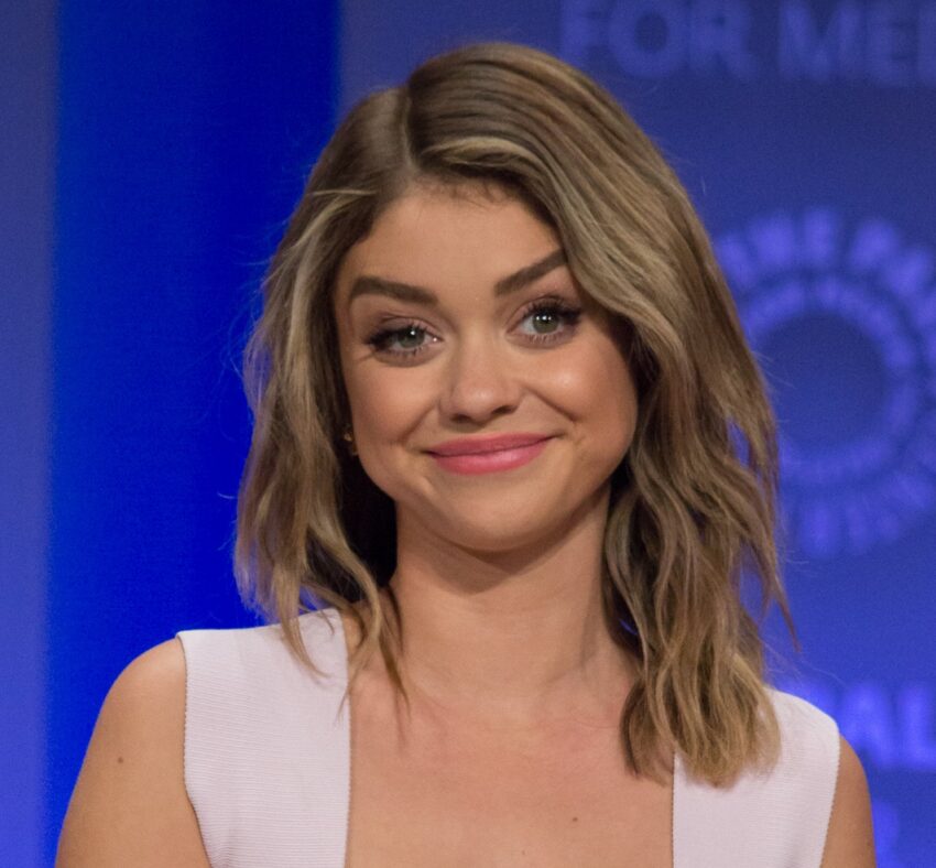 Sarah Hyland Height, Weight, Measurements, Eye Color, Biography