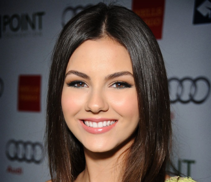 Victoria Justice Height, Weight, Measurements, Eye Color, Biography