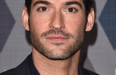 Tom_Ellis_(2016)