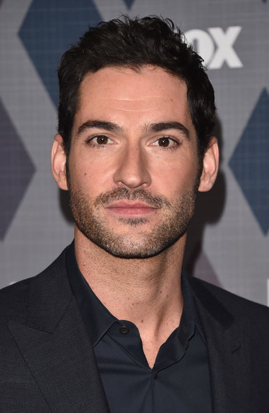 Tom Ellis Height, Weight, Measurements, Eye Color, Biography